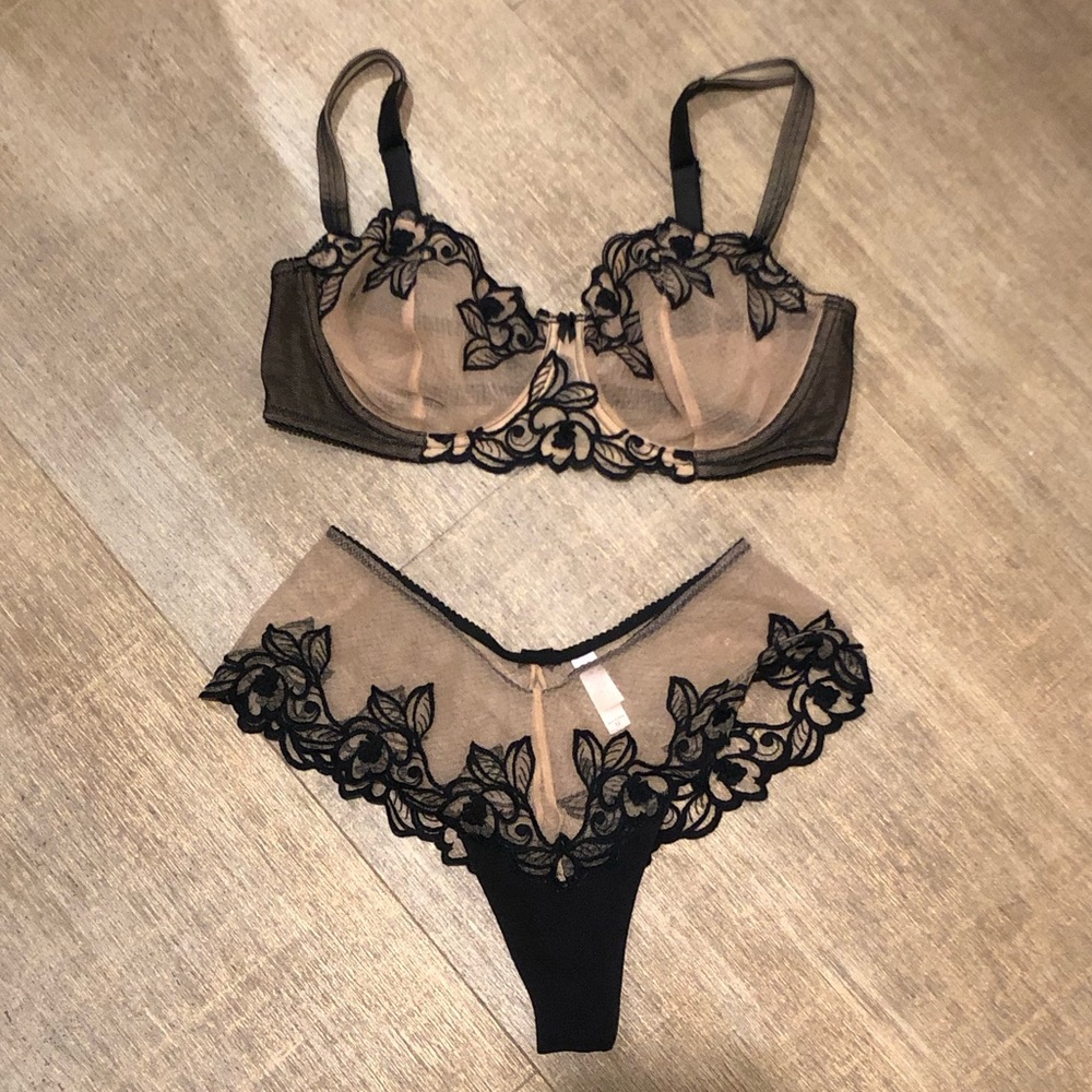 Vintage Victoria's Secret Sheer Mesh Floral Bra & Thong Tanga Panties Set 36D M